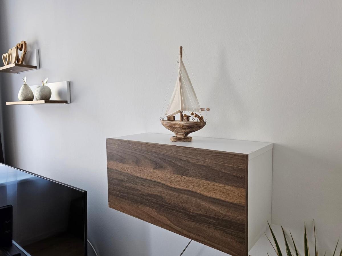 Schoene Grosse Ferienwohnung 79M2 Und 2 Baeder, Zentrumnah, 2Og 에르푸르트 외부 사진